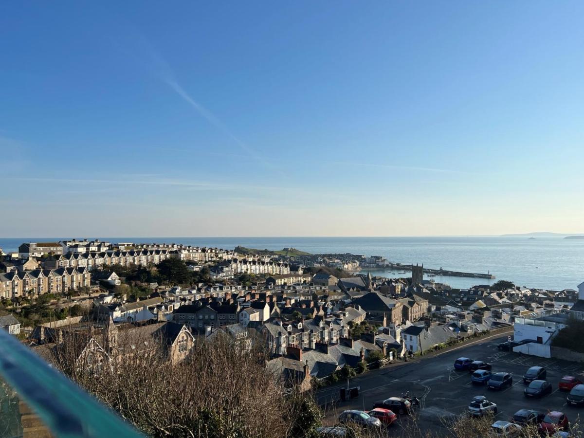 Uno St Ives - Luxury Serviced Accommodation Экстерьер фото