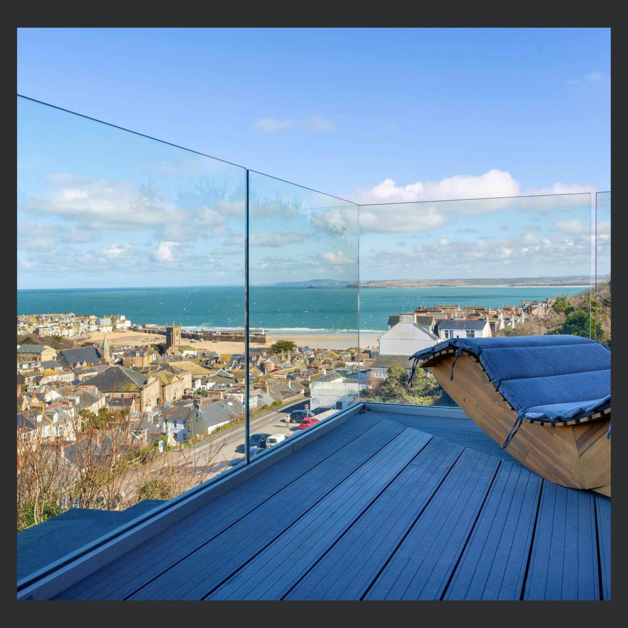 Uno St Ives - Luxury Serviced Accommodation Экстерьер фото