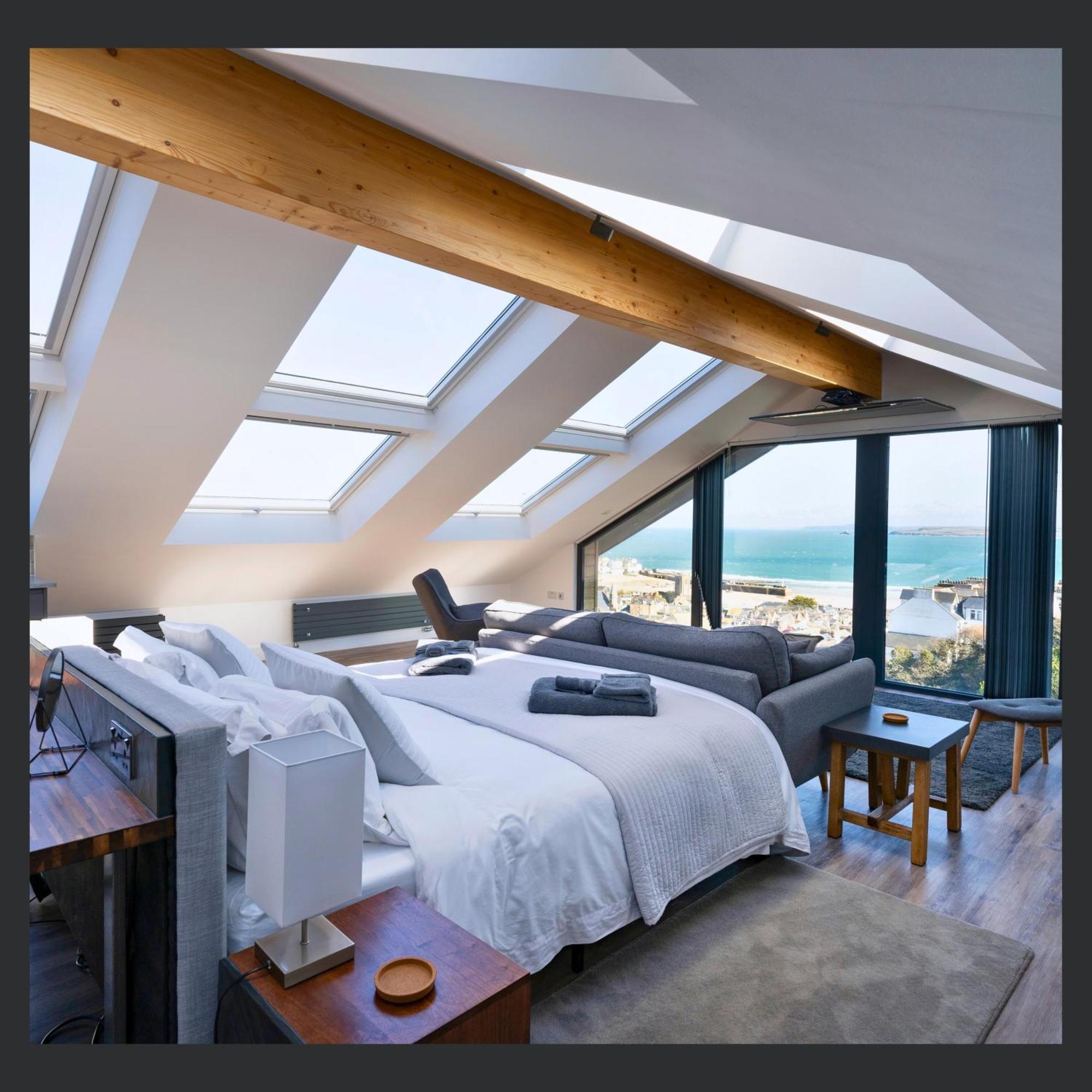 Uno St Ives - Luxury Serviced Accommodation Экстерьер фото
